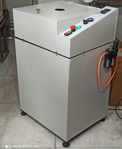 دستگاه ریخته گری گریز از مرکز و یراق آلات چرم